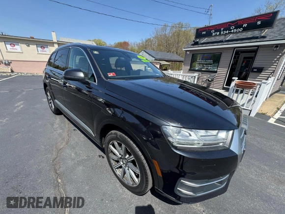 2017 Audi Q7 Premium Plus z VIN WA1LAAF75HD025575, wystawiony jako Copart lot #55443465 z przebiegiem 162 389 mil mil oraz Czysty tytuł • Clean title. Historia ofert i sprzedaży dostępna na DreamBid. Obrazek 4.