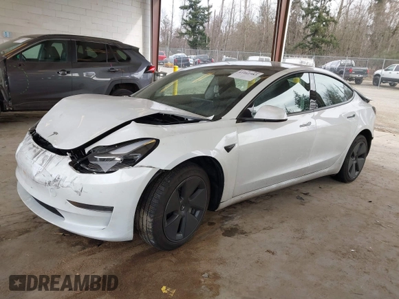 2023 Tesla Model 3 z VIN 5YJ3E1EA8PF412166, wystawiony jako IAAI lot #41461983 z przebiegiem 25 908 mil mil oraz . Historia ofert i sprzedaży dostępna na DreamBid. Obrazek 17.