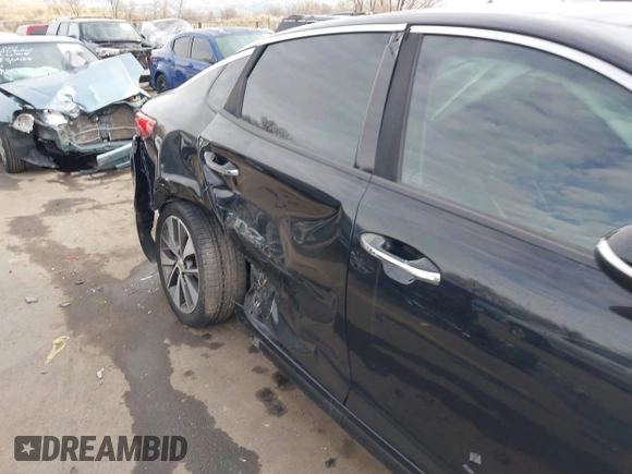 2016 Kia Optima SX Turbo with VIN 5XXGW4L2XGG052746, listed as a IAAI auction lot 41306792 with 69,571 mi miles and . Bid and sale history available at carsss.com. Image 6.
