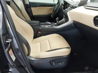 2016 Lexus NX 200t z VIN JTJYARBZ7G2033962, wystawiony jako IAAI lot #42275821 z przebiegiem 95 850 mil mil oraz . Historia ofert i sprzedaży dostępna na DreamBid. Obrazek 5.
