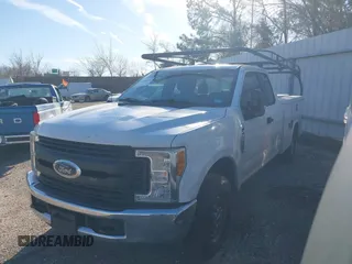 2017 Ford F-250 XL with VIN 1FD7X2A60HEE87543, listed as a IAAI auction lot 41654518 with 163,827 mi miles and . Bid and sale history available at DreamBid. Image 2.