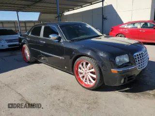 2010 Chrysler 300 C Hemi with VIN 2C3CA6CT5AH140226, listed as a Copart auction lot 79585884 with 148,441 mi miles and Clean Title. Bid and sale history available at DreamBid. Image 4.