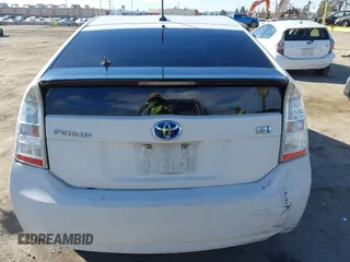 2010 Toyota Prius II with VIN JTDKN3DU3A5126169, listed as a IAAI auction lot 41605289 with 180,624 mi miles. Bid and sale history available at carsss.com. Image 16.