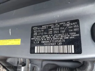 2015 Hyundai Genesis 5.0L with VIN KMHGN4JF7FU054578, listed as a IAAI auction lot 41726190 with 999,999 mi miles. Bid and sale history available at carsss.com. Image 9.