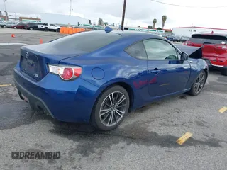 2015 Scion FR-S z VIN JF1ZNAA11F8709669, wystawiony jako IAAI lot #41794094 z przebiegiem 109 940 mil mil oraz . Historia ofert i sprzedaży dostępna na DreamBid. Obrazek 4.