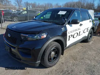 2020 Ford Police Interceptor Utility z VIN 1FM5K8AWXLGC99666, wystawiony jako IAAI lot #41021814 z przebiegiem 112 964 mil mil oraz . Historia ofert i sprzedaży dostępna na DreamBid. Obrazek 2.