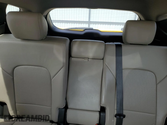 2014 Hyundai Santa Fe with VIN 5XYZU3LBXEG193009, listed as a Copart auction lot 60458575 with 151,230 mi miles and Salvage title. Bid and sale history available at DreamBid. Image 10.