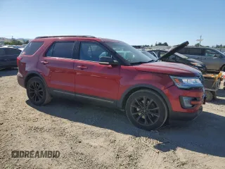 2017 Ford Explorer XLT with VIN 1FM5K7D83HGB66469, listed as a Copart auction lot 55516724 with 169,584 mi miles and Salvage Title. Bid and sale history available at DreamBid. Image 4.