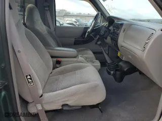 2000 Ford Ranger XLT with VIN 1FTYR11X0YTA32855, listed as a Copart auction lot 84517284 with 100,235 mi miles and Salvage Title. Bid and sale history available at carsss.com. Image 7.