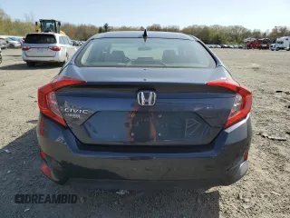 2017 Honda Civic EX z VIN 19XFC2F79HE042025, wystawiony jako Copart lot #54978725 z przebiegiem 61 654 mil mil oraz Szkoda całkowita • Salvage title. Historia ofert i sprzedaży dostępna na DreamBid. Obrazek 6.