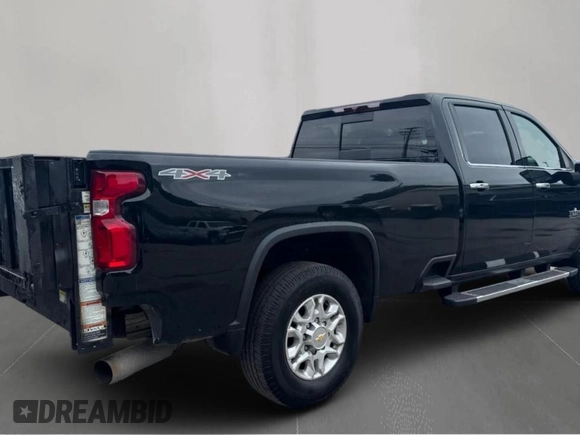 2021 Chevrolet Silverado 3500HD LTZ with VIN 1GC4YUEYXMF150653, listed as a Copart auction lot 64889045 with 163,490 mi miles and Clean title. Bid and sale history available at DreamBid. Image 4.