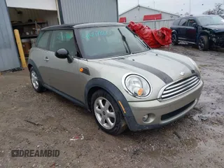 2010 MINI Hardtop with VIN WMWMF3C56ATU79532, listed as a IAAI auction lot 41447860 with Not Provided miles and . Bid and sale history available at DreamBid. Image 1.