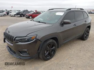 2020 Jeep Cherokee Latitude Plus with VIN 1C4PJLLB2LD570914, listed as a IAAI auction lot 40933764 with 49,886 mi miles. Bid and sale history available at carsss.com. Image 18.