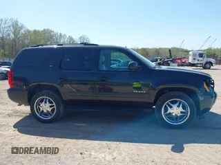2012 Chevrolet Tahoe LT with VIN 1GNSCBE07CR122317, listed as a IAAI auction lot 41986360 with 172,505 mi miles and . Bid and sale history available at DreamBid. Image 13.