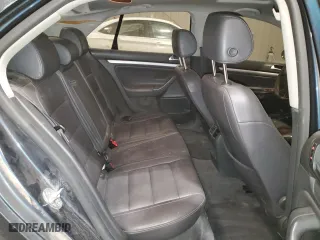 2006 Volkswagen Jetta Sedan 1.9L TDI with VIN 3VWST71K96M815390, listed as a Copart auction lot 42042195 with 330,729 mi miles and Non Repairable. Bid and sale history available at carsss.com. Image 10.