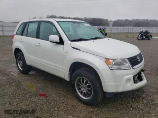 2008 Suzuki Grand Vitara w/Spare & Cargo Covers with VIN JS3TD941884102404, listed as a Copart auction lot 86215464 with 116,173 mi miles and Salvage Title. Bid and sale history available at carsss.com. Image 4.