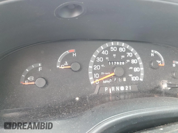2002 Ford Econoline Passenger XL with VIN 1FMRE11242HB08362, listed as a Copart auction lot 43234805 with 117,626 mi miles and Salvage title. Bid and sale history available at DreamBid. Image 9.