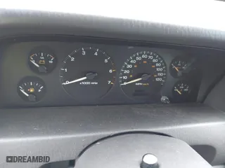 1999 Jeep Grand Cherokee Laredo with VIN 1J4GW58S9XC673310, listed as a IAAI auction lot 41927682 with 999,999 mi miles. Bid and sale history available at carsss.com. Image 7.