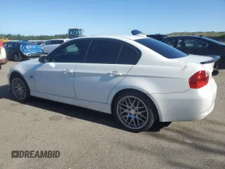 2008 BMW 3 Series 328xi with VIN WBAVC73558KP37642, listed as a Copart auction lot 61891395 with 113,254 mi miles and Salvage title. Bid and sale history available at DreamBid. Image 2.