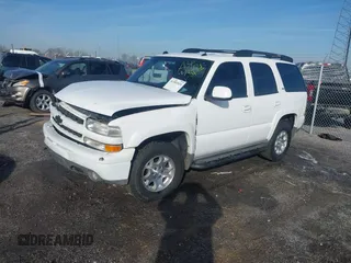 2005 Chevrolet Tahoe Z71 z VIN 1GNEK13T55R268077, wystawiony jako IAAI lot #41442024 z przebiegiem 205 176 mil mil oraz . Historia ofert i sprzedaży dostępna na DreamBid. Obrazek 2.