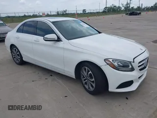 2018 Mercedes-Benz C 300 with VIN 55SWF4JB0JU252994, listed as a IAAI auction lot 42113897 with 72,533 mi miles and . Bid and sale history available at DreamBid. Image 1.