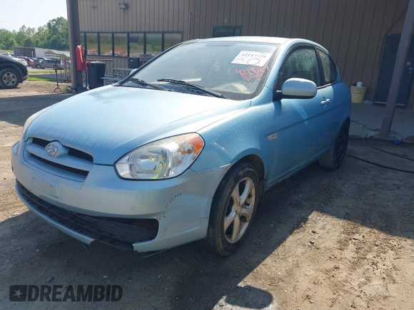 2010 Hyundai Accent GS z VIN KMHCM3AC7AU172494, wystawiony jako IAAI lot #42147729 z przebiegiem 175 187 mil mil oraz . Historia ofert i sprzedaży dostępna na DreamBid. Obrazek 2.