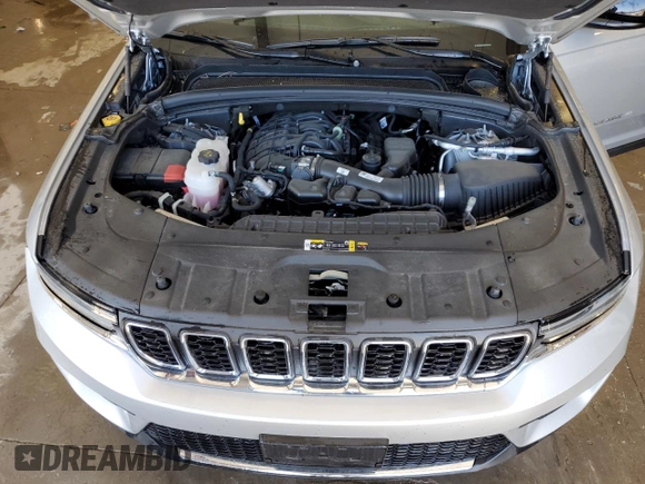 2024 Jeep Grand Cherokee Laredo z VIN 1C4RJHAG0RC159708, wystawiony jako Copart lot #56147465 z przebiegiem 7 221 mil mil oraz Szkoda całkowita • Salvage title. Historia ofert i sprzedaży dostępna na DreamBid. Obrazek 12.