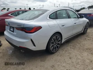 2024 BMW 4 Series 430i with VIN WBA63AV00RFS30435, listed as a Copart auction lot 74259624 with 1,616 mi miles and Non Repairable. Bid and sale history available at carsss.com. Image 3.
