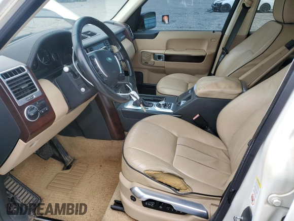 2007 Land Rover Range Rover HSE z VIN SALME15417A252566, wystawiony jako Copart lot #59054625 z przebiegiem 282 881 mil mil oraz Szkoda całkowita • Salvage title. Historia ofert i sprzedaży dostępna na DreamBid. Obrazek 7.