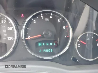 2008 Jeep Liberty Limited with VIN 1J8GN58K88W225660, listed as a IAAI auction lot 41693704 with 219,803 mi miles and . Bid and sale history available at carsss.com. Image 7.