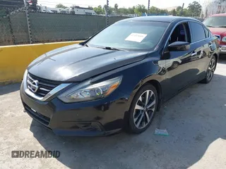 2017 Nissan Altima SV z VIN 1N4AL3AP3HC164982, wystawiony jako IAAI lot #42415869 z przebiegiem 205 081 mil mil oraz . Historia ofert i sprzedaży dostępna na DreamBid. Obrazek 17.