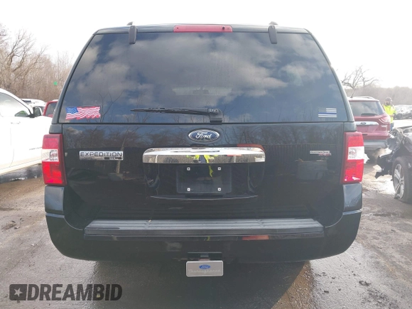 2008 Ford Expedition EL Limited with VIN 1FMFK20518LA68521, listed as a IAAI auction lot 41237658 with 381,557 mi miles. Bid and sale history available at carsss.com. Image 17.