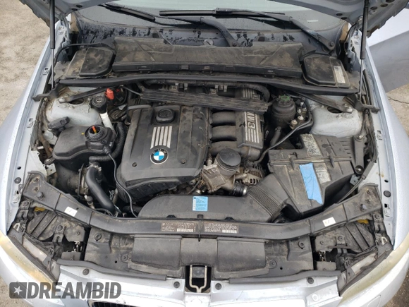 2010 BMW 3 Series 328i with VIN WBAWV1C52AP123541, listed as a Copart auction lot 86544454 with 192,952 mi miles and Clean Title. Bid and sale history available at carsss.com. Image 11.
