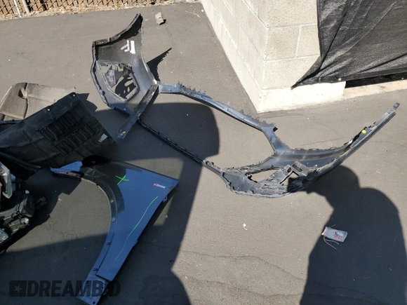 2021 Audi Q5 Premium with VIN WA1G2AFY0M2043639, listed as a Copart auction lot 60105855 with 63,458 mi miles and Salvage title. Bid and sale history available at DreamBid. Image 13.