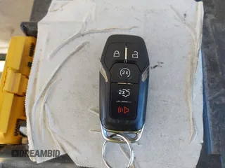 2014 Lincoln MKZ Hybrid с VIN 3LN6L2LU3ER815081, выставлен на аукционе IAAI как лот 42620562 с пробегом 133 377 миль миль и . История ставок и продаж доступна на DreamBid. Изображение 11.
