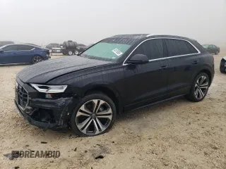2020 Audi Q8 Premium Plus with VIN WA1BVAF10LD000667, listed as a Copart auction lot 43176355 with 71,253 mi miles and Salvage Title. Bid and sale history available at carsss.com. Image 1.