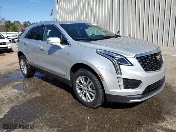2020 Cadillac XT5 Premium Luxury FWD with VIN 1GYKNCRSXLZ215525, listed as a Copart auction lot 46817925 with 49,632 mi miles and Salvage Title. Bid and sale history available at carsss.com. Image 4.