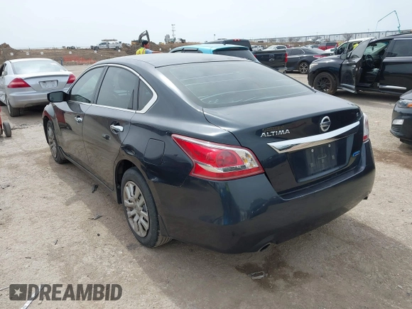2013 Nissan Altima 2.5 S with VIN 1N4AL3AP5DN416696, listed as a IAAI auction lot 41786541 with 228,482 mi miles and . Bid and sale history available at carsss.com. Image 3.