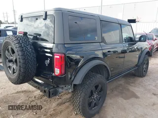 2023 Ford Bronco z VIN 1FMDE5BHOPLB83665, wystawiony jako IAAI lot #41520897 z przebiegiem 16 678 mil mil oraz . Historia ofert i sprzedaży dostępna na DreamBid. Obrazek 4.