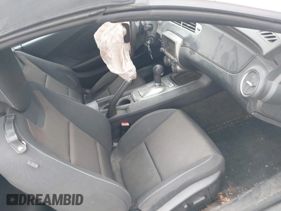 2013 Chevrolet Camaro LT with VIN 2G1FB3D33D9110233, listed as a IAAI auction lot 42219580 with 157,418 mi miles and . Bid and sale history available at DreamBid. Image 5.