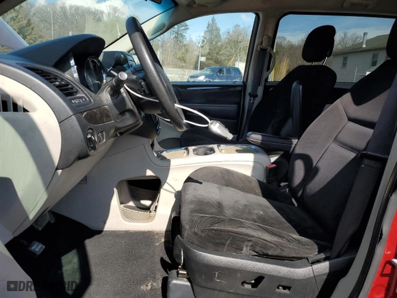 2015 Dodge Grand Caravan SXT Plus with VIN 2C4RDGCG0FR556207, listed as a Copart auction lot 49960145 with 180,315 mi miles and Clean Title. Bid and sale history available at carsss.com. Image 7.