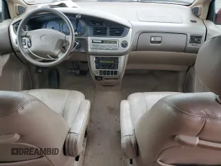 2002 Toyota Sienna LE with VIN 4T3ZF13C32U492992, listed as a Copart auction lot 81666964 with 209,215 mi miles and Salvage Title. Bid and sale history available at carsss.com. Image 8.