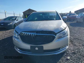 2014 Buick LaCrosse with VIN 1G4GA5G33EF215381, listed as a IAAI auction lot 42092301 with 36,625 mi miles. Bid and sale history available at carsss.com. Image 12.