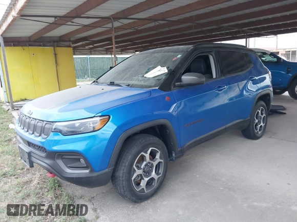2022 Jeep Compass Trailhawk z VIN 3C4NJDDB6NT162831, wystawiony jako IAAI lot #41950418 z przebiegiem 34 762 mil mil oraz . Historia ofert i sprzedaży dostępna na DreamBid. Obrazek 2.