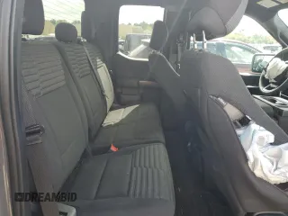 2021 Ford F-150 XL z VIN 1FTEX1EP2MKD18922, wystawiony jako Copart lot #56143555 z przebiegiem 100 248 mil mil oraz Szkoda całkowita • Salvage title. Historia ofert i sprzedaży dostępna na DreamBid. Obrazek 10.