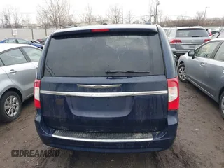 2013 Chrysler Town & Country Touring with VIN 2C4RC1BG9DR670205, listed as a IAAI auction lot 41683764 with 173,145 mi miles. Bid and sale history available at carsss.com. Image 16.