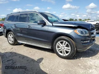 2014 Mercedes-Benz GL 450 with VIN 4JGDF7CE5EA385813, listed as a Copart auction lot 59361785 with 121,131 mi miles and Salvage title. Bid and sale history available at DreamBid. Image 4.