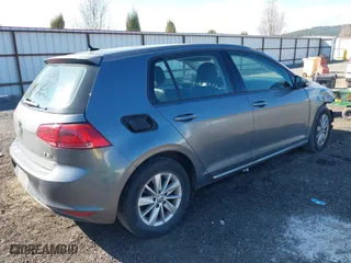 2015 Volkswagen Golf TSI SEL with VIN 3VW217AU1FM095204, listed as a IAAI auction lot 41970297 with 96,338 mi miles. Bid and sale history available at carsss.com. Image 4.