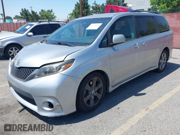 2017 Toyota Sienna SE with VIN 5TDXZ3DC8HS796970, listed as a IAAI auction lot 42272964 with 114,237 mi miles and . Bid and sale history available at DreamBid. Image 17.