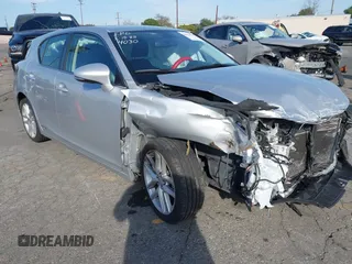 2015 Lexus CT 200h Hybrid with VIN JTHKD5BH8F2224030, listed as a IAAI auction lot 41624510 with 95,176 mi miles. Bid and sale history available at carsss.com. Image 1.